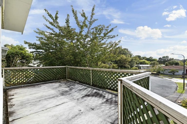 Photo of property in 7 Granby Place, Westown, New Plymouth, 4310