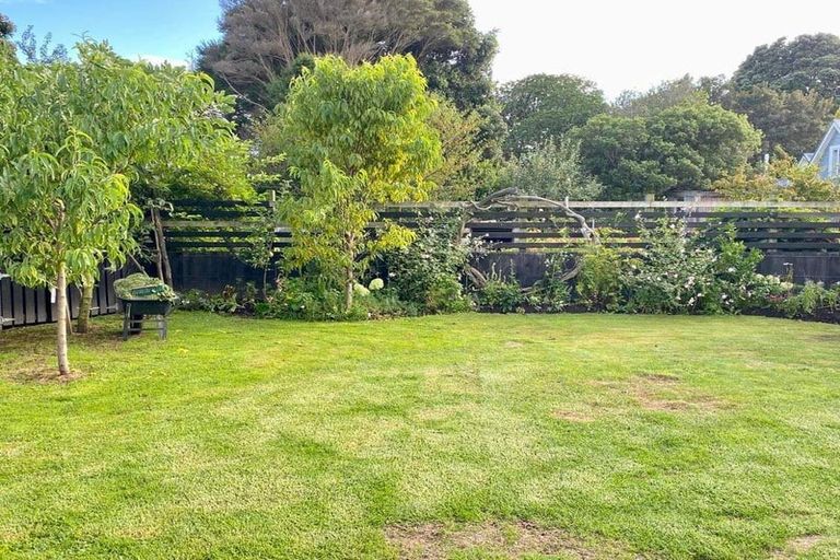 Photo of property in 2/30 Harrison Street, Whanganui, 4500