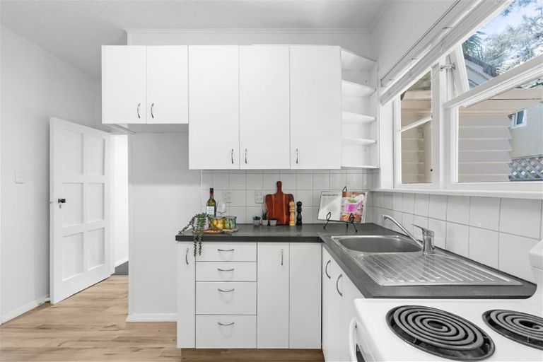 Photo of property in 88 Mandeville Street, Riccarton, Christchurch, 8011