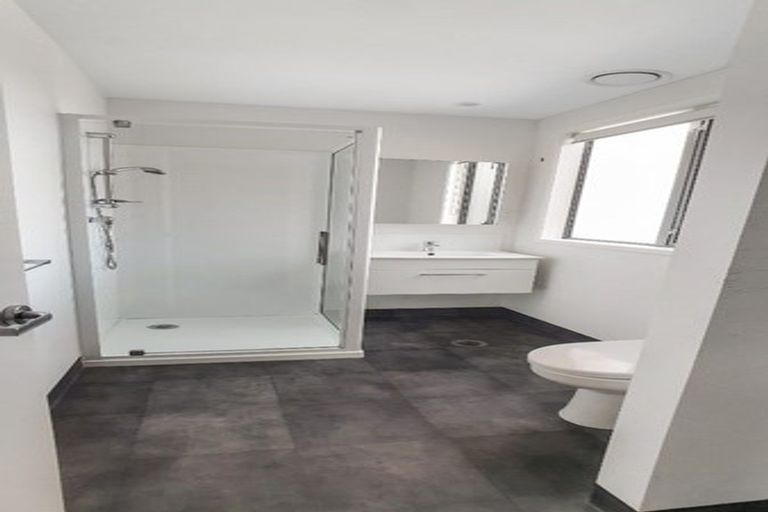 Photo of property in 202/160d Hobsonville Point Road, Hobsonville, Auckland, 0616