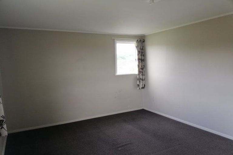 Photo of property in 106 Warspite Avenue, Cannons Creek, Porirua, 5024