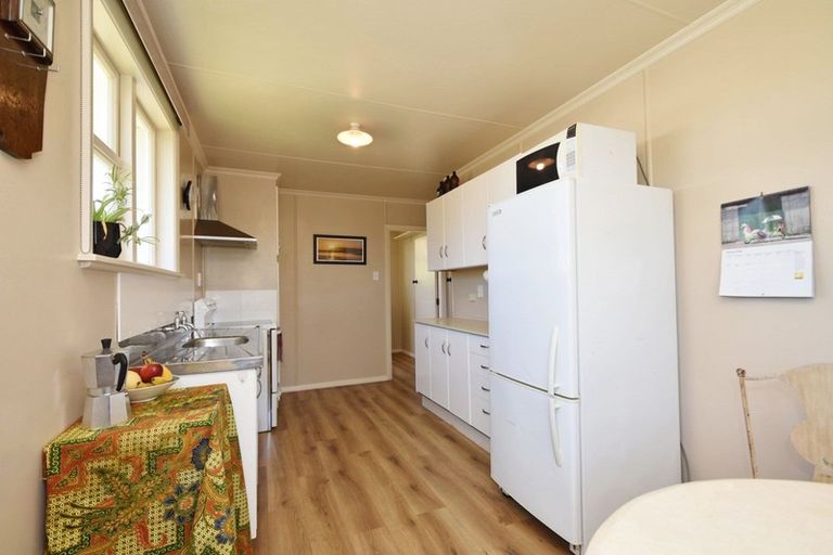 Photo of property in 76 Adamson Crescent, Glengarry, Invercargill, 9810