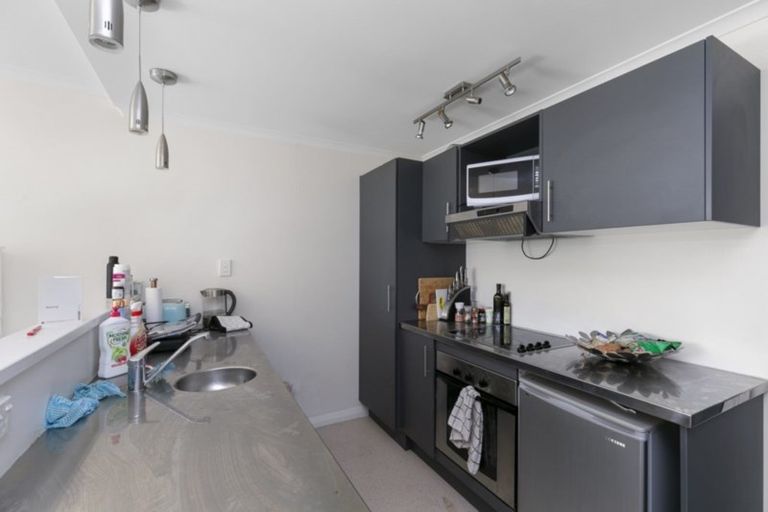 Photo of property in Monvie Apartments, 305/15 Holland Street, Te Aro, Wellington, 6011