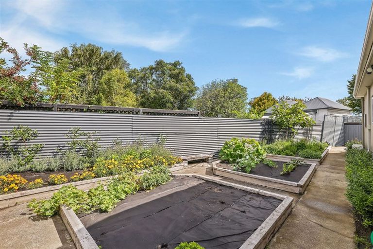 Photo of property in 122a Colombo Street, Sydenham, Christchurch, 8023