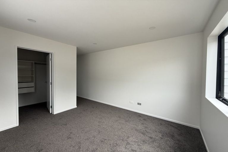 Photo of property in 40 Normanton Street, Glenfield, Auckland, 0629