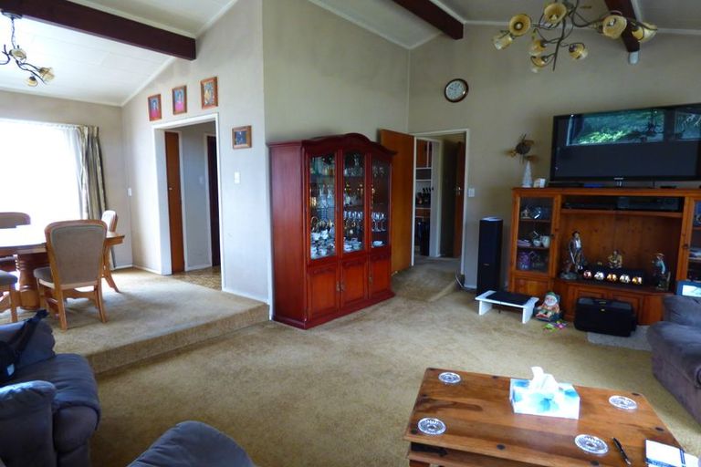 Photo of property in 23 Island View Road, Western Heights, Rotorua, 3015