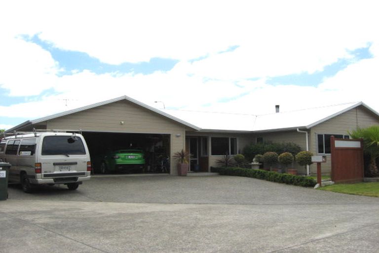 Photo of property in 3 Prospect Terrace, Pukekohe, 2120