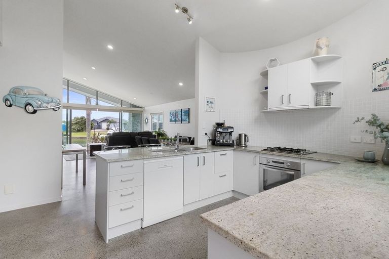 Photo of property in 166b Waterways Parade, Pauanui, Hikuai, 3579