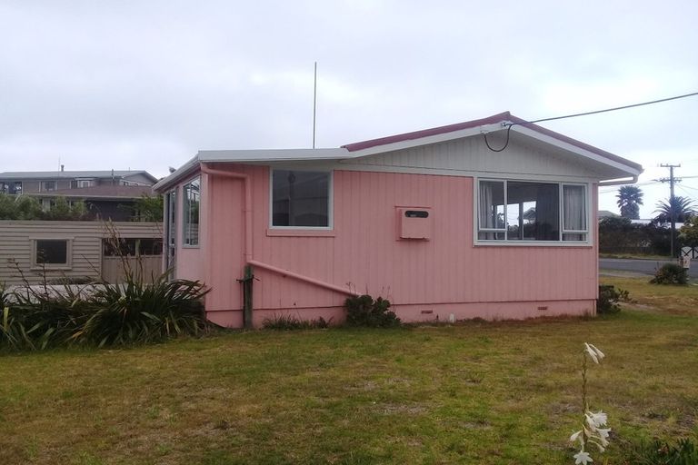 Photo of property in 55 Ruakaka Beach Road, Ruakaka, 0116