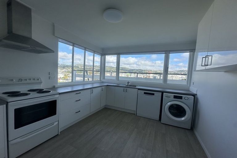 Photo of property in 1/24 Austin Street, Mount Victoria, Wellington, 6011