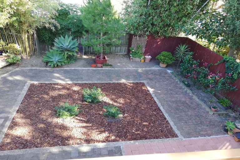 Photo of property in 2/92 Sartors Avenue, Browns Bay, Auckland, 0630