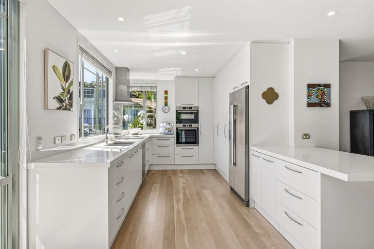 Photo of property in 46b Clifton Road, Hauraki, Auckland, 0622