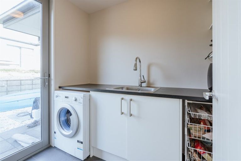 Photo of property in 9 Diamond Lane, Wanaka, 9305