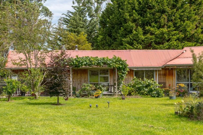 Photo of property in 839b Chester Road, West Taratahi, Carterton, 5791