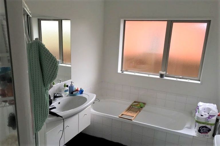 Photo of property in 42a Lindsay Street, St Albans, Christchurch, 8014