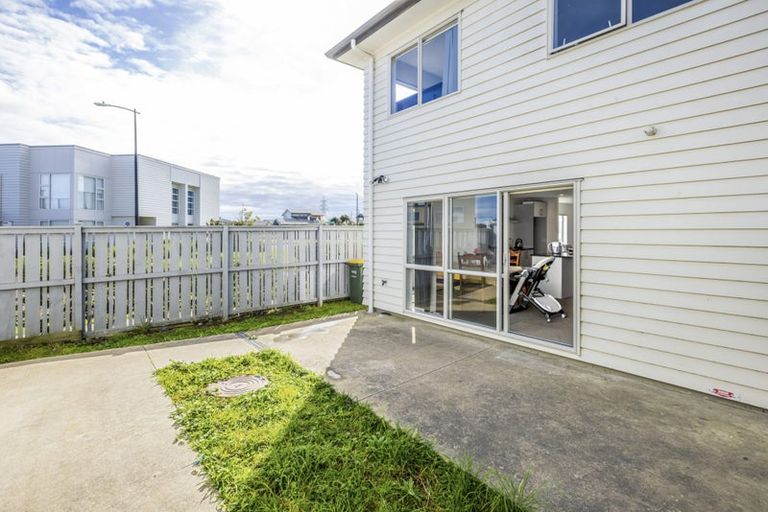 Photo of property in 106 Arion Road, Takanini, 2112