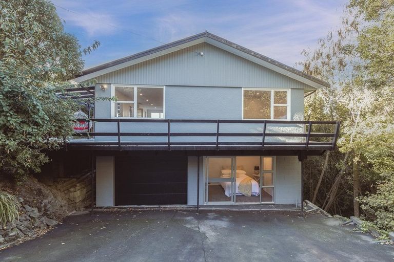 Photo of property in 119 Mount Pleasant Road, Mount Pleasant, Christchurch, 8081