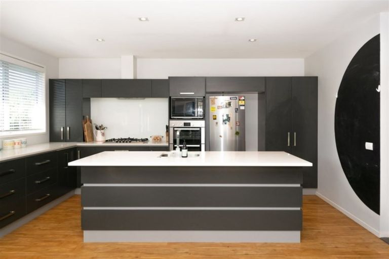 Photo of property in 13 Banksia Place, Springlands, Blenheim, 7201