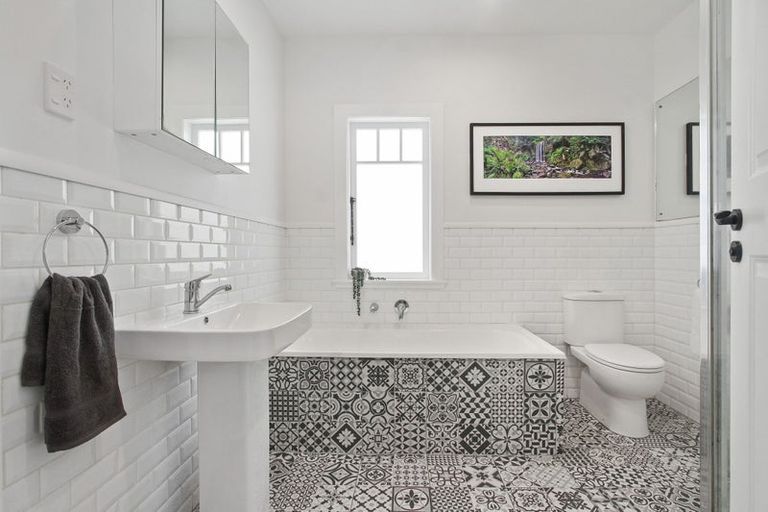 Photo of property in 23 Wallace Drive, Clarks Beach, Pukekohe, 2679