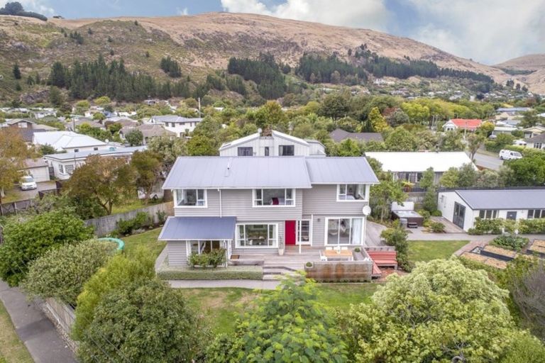 Photo of property in 18 Arnold Street, Sumner, Christchurch, 8081