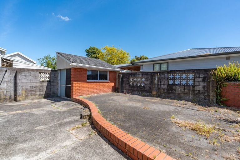 Photo of property in 1121 Heaphy Terrace, Fairfield, Hamilton, 3214