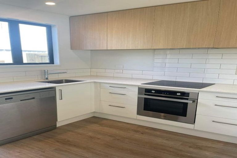 Photo of property in 2/7 Hume Street, Sydenham, Christchurch, 8023