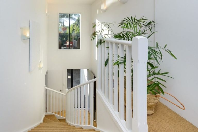 Photo of property in 69b Valley Road, Mount Maunganui, 3116