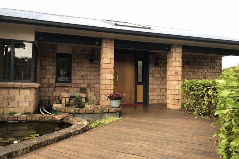 Photo of property in 12 Mceldownie Road, Ramarama, Drury, 2579
