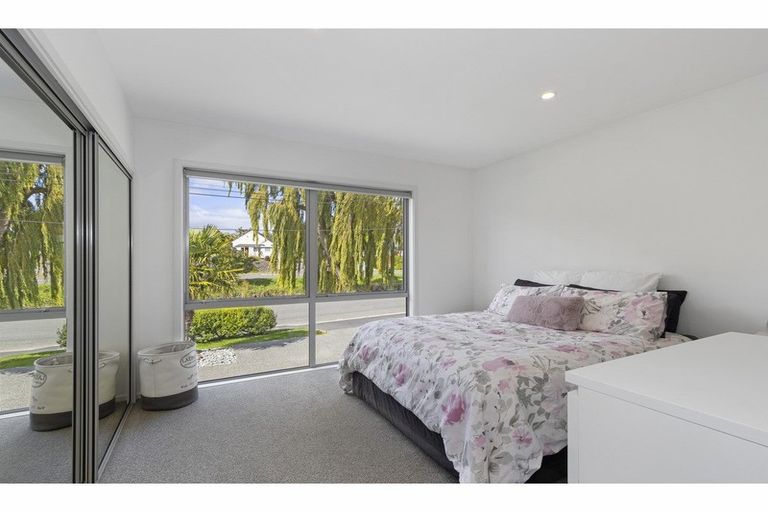 Photo of property in 218 Riverlaw Terrace, Saint Martins, Christchurch, 8022