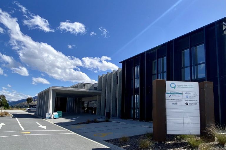 Photo of property in 1/14 Twelfth Avenue, Tauranga South, Tauranga, 3112