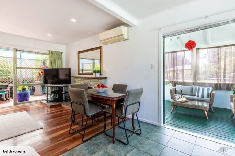 Photo of property in 90 Monarch Avenue, Hillcrest, Auckland, 0627