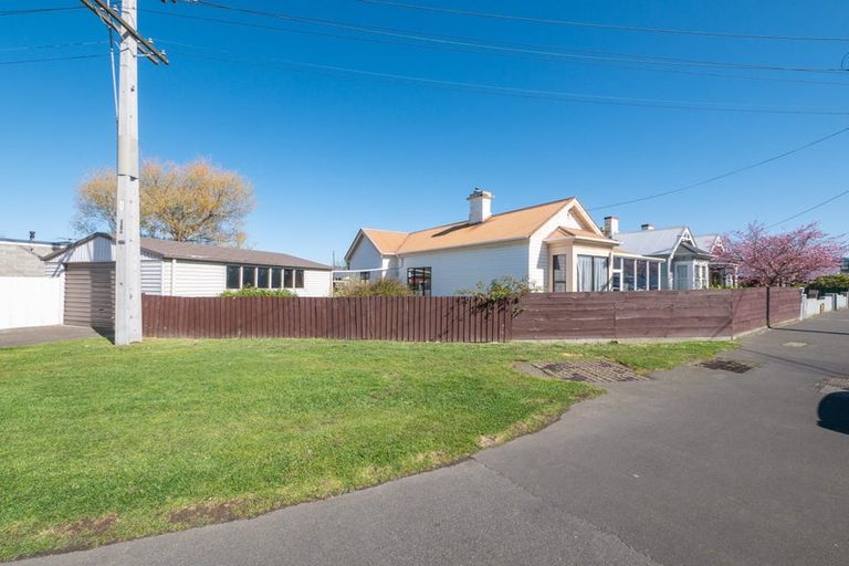 Photo of property in 625 Andersons Bay Road, Musselburgh, Dunedin, 9012