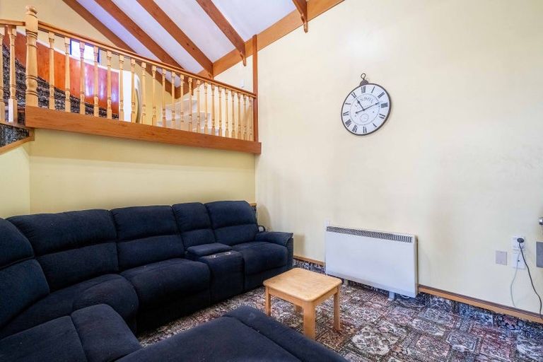 Photo of property in 2 Gretna Street, Heidelberg, Invercargill, 9812