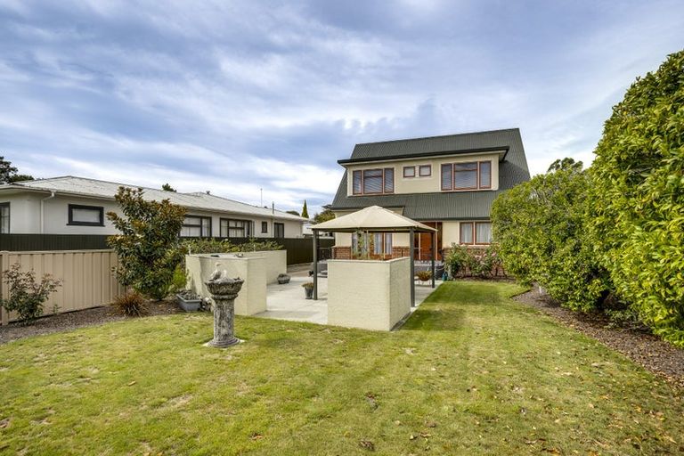 Photo of property in 1009 Caroline Road, Mayfair, Hastings, 4122