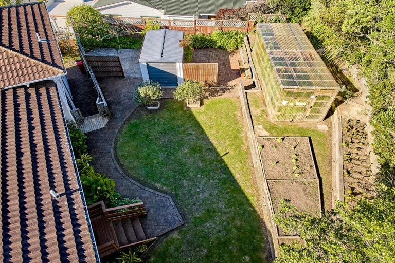 Photo of property in 84 Cunliffe Street, Churton Park, Wellington, 6037