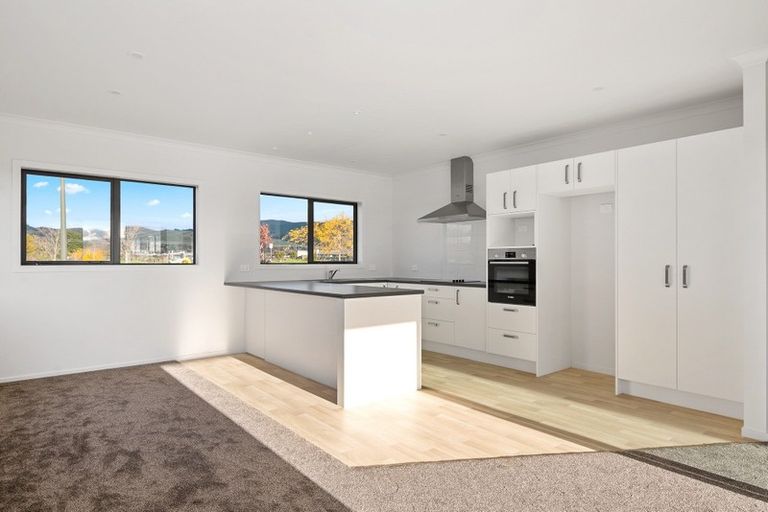 Photo of property in 47 Carroll Place, Owhata, Rotorua, 3010