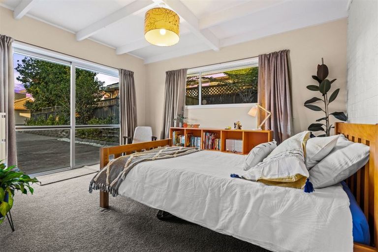 Photo of property in 68b Te Atatu Road, Te Atatu South, Auckland, 0610