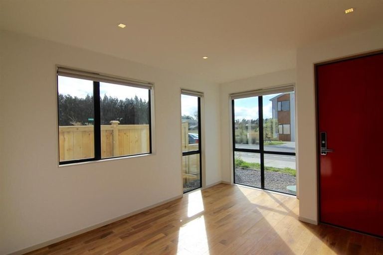 Photo of property in 14 Cicada Road, Hobsonville, Auckland, 0616
