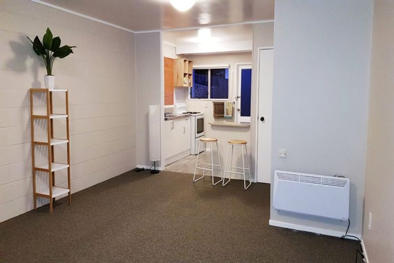 Photo of property in 4/101 Seymour Road, Sunnyvale, Auckland, 0612