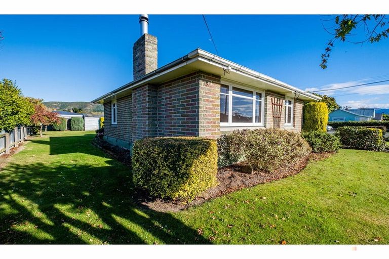 Photo of property in 7 Betten Street, Waimate, 7924