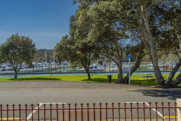 Photo of property in 8 Victoria Street, Whitianga, 3510