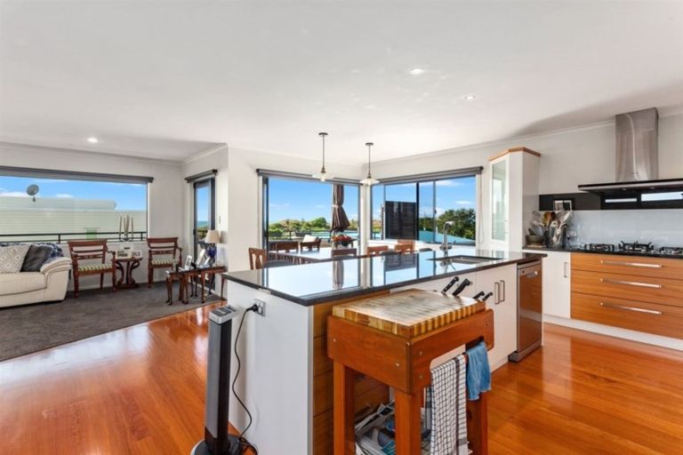 Photo of property in 274 Ocean Road, Ohope, 3121