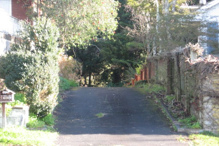 Photo of property in 61 Lawrence Crescent, Hillpark, Auckland, 2102