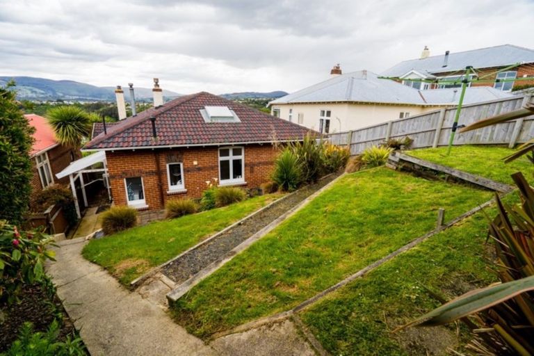 Photo of property in 8 Highcliff Road, Andersons Bay, Dunedin, 9013