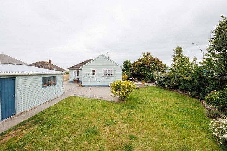 Photo of property in 920 Tremaine Avenue, Roslyn, Palmerston North, 4414