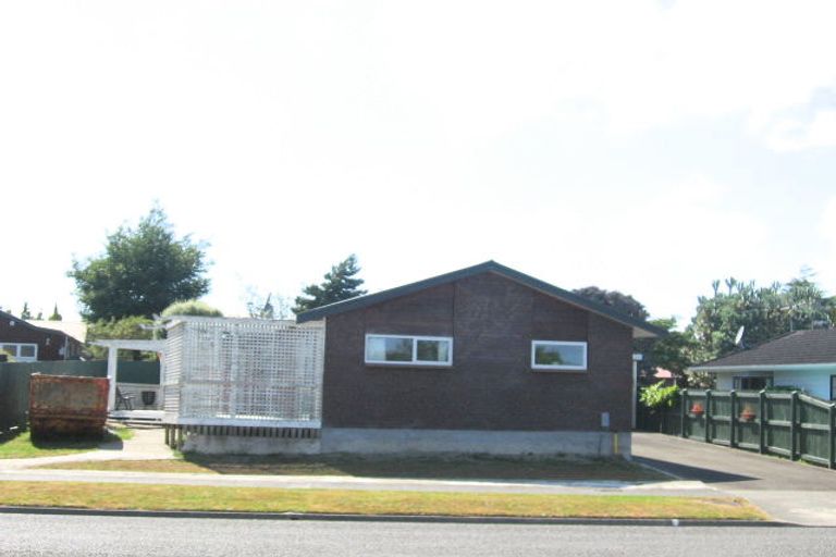 Photo of property in 16 Turon Crescent, Totara Park, Upper Hutt, 5018