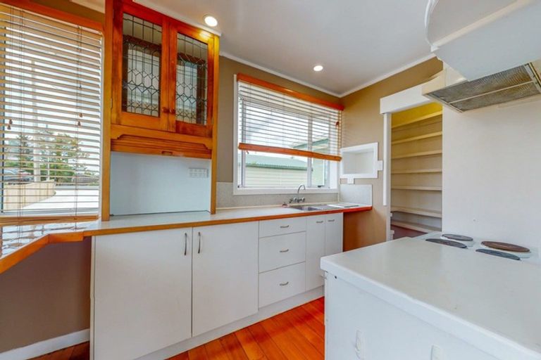 Photo of property in 11 Orchard East Road, Ngatea, 3503