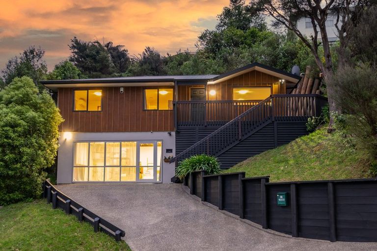 Photo of property in 51 Logie Street, Stokes Valley, Lower Hutt, 5019