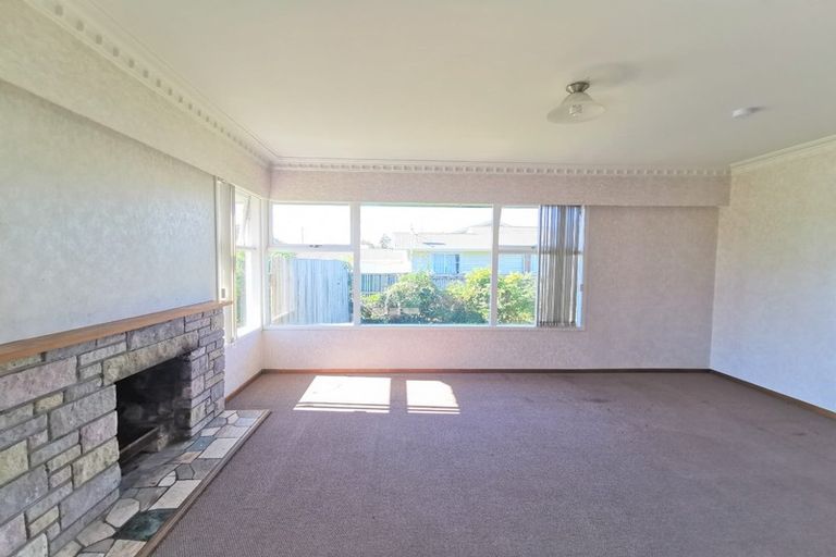 Photo of property in 34 Ferguson Street, Manurewa East, Auckland, 2102
