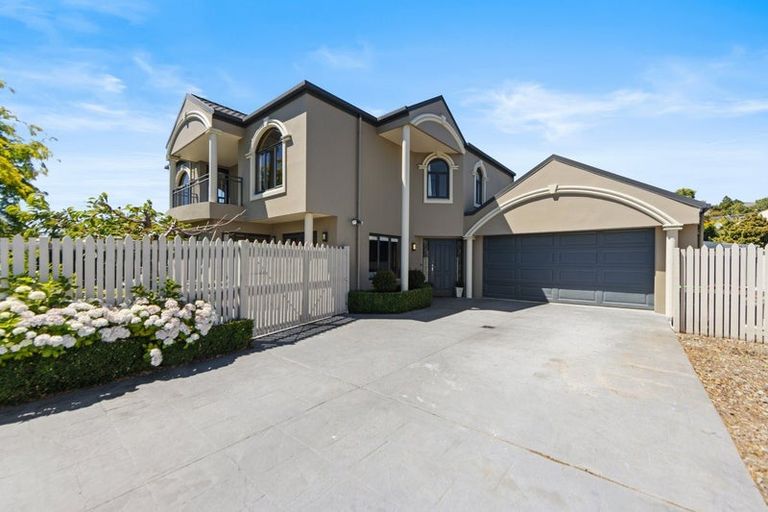 Photo of property in 20 Penruddock Rise, Westmorland, Christchurch, 8025
